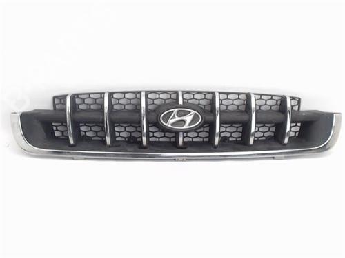 Używane Atrapa chłodnicy / Grill HYUNDAI ATOS PRIME (MX) [1999-2025]  15806665