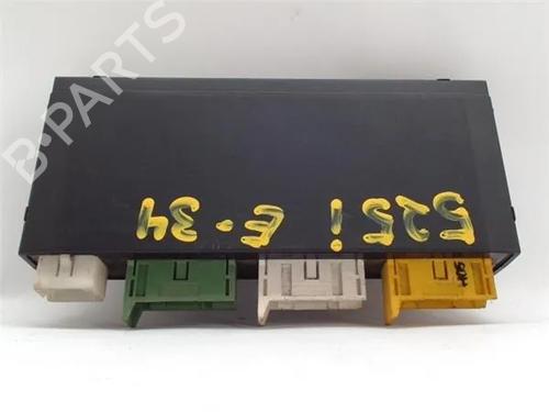 Used Comfort control module BMW 5 (E34) 525 i 24V (192 hp) 13049962