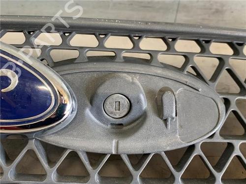 Grill FORD FOCUS II (DA_, HCP, DP)  | BP25008417C40 