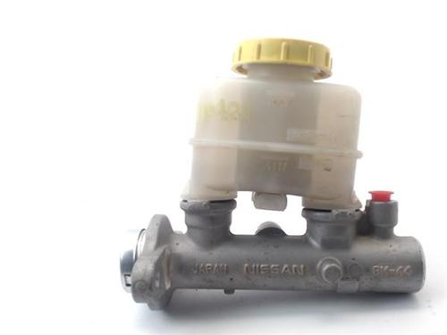Used Brake master cylinder NISSAN NAVARA (D22) [1997-2025]  13643553