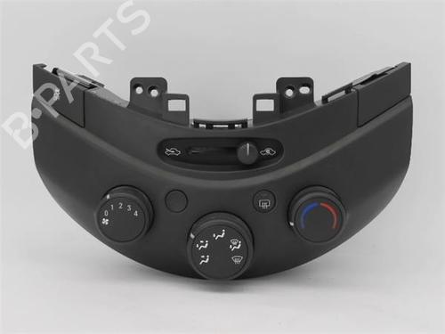 Used Climate control CHEVROLET SPARK (M300) [2009-2025]  23408728