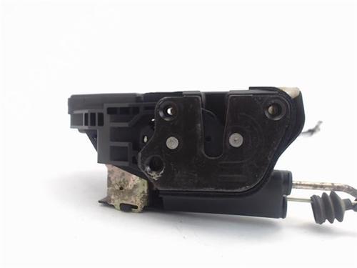 Used Front right lock KIA SPORTAGE II (JE_, KM_) 2.0 CRDi 4WD (140 hp) 13643562