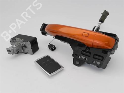 other-renault-clio-v-b7_-806065807r-2019-20312221 main image