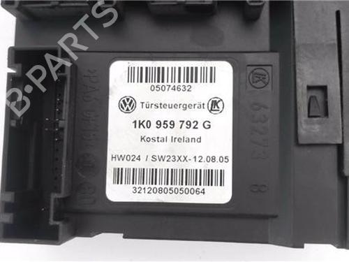 Right front window motor VW GOLF V (1K1) 1.9 TDI | BP37261151E20  - Image 5