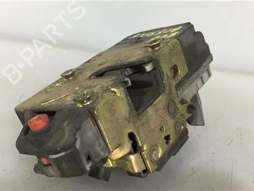 Venstre bagtil lås PEUGEOT 206 Hatchback (2A/C) 1.9 D (69 hp) 11363112