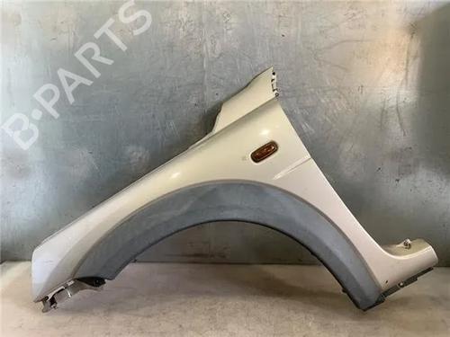 Used Left front fenders LAND ROVER FREELANDER I (L314) [1998-2006]  17764534