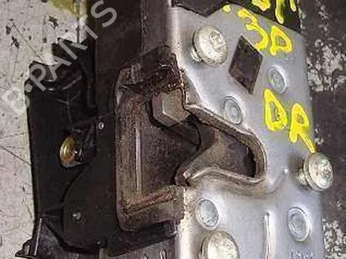 Used Front right lock OPEL CORSA C (X01) [2000-2009]  26953529