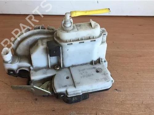 Used Front right lock VW POLO (6N2) 1.0 (50 hp) 13396429