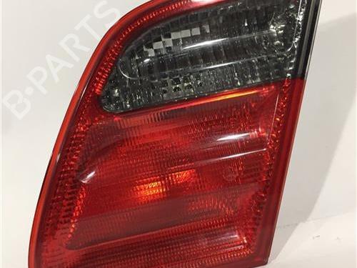 Højre baglygte bagklap MERCEDES-BENZ E-CLASS (W210) E 240 (210.062) (170 hp) 13401658