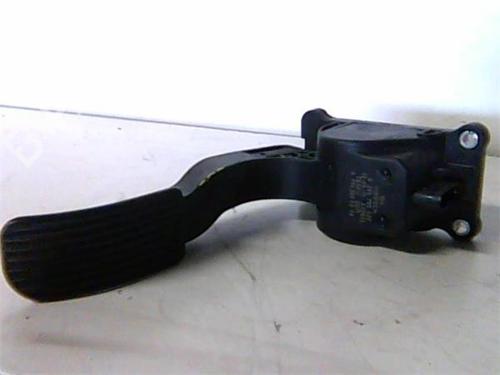 Pedal MERCEDES-BENZ SPRINTER 2-t Platform/Chassis (B901, B902) 208 D (901.311, 901.312, 901.321, 902.311, 902.312,... | BP14337816I4 