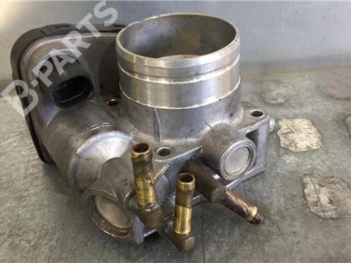 Boîtier papillon VW GOLF IV (1J1) 1.6 (100 hp) 9635177