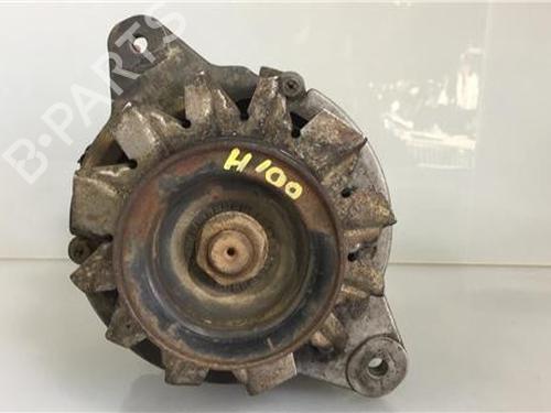 Alternator HYUNDAI H100 Bus (P) 2.5 D 3730042620