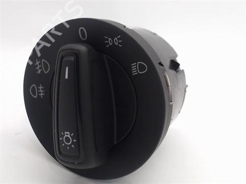 Switch SEAT LEON (5F1)  | BP13043683I30 