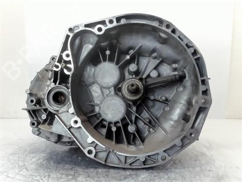 Used Gearbox RENAULT LAGUNA I (B56_, 556_) [1993-2002]  13050495