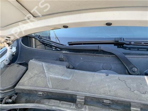 Front windshield wiper arm BMW 3 (E90) 330 d | BP32418678C143