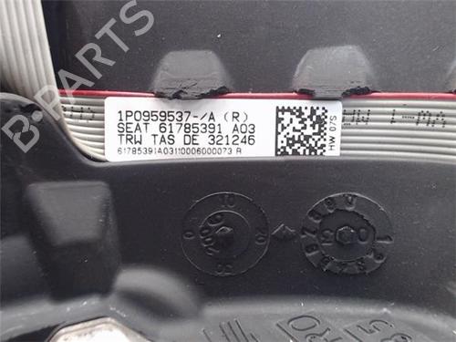 Steering wheel SEAT LEON (1P1)  | BP13043963C49 