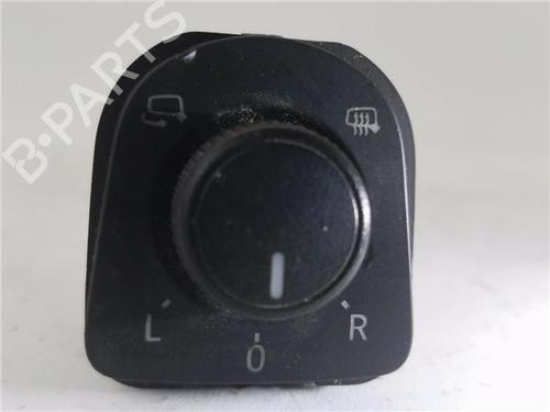 Mirror switch SEAT ATECA (KH7, KHP) 1.5 TSI | BP37261069I25 - Image 10