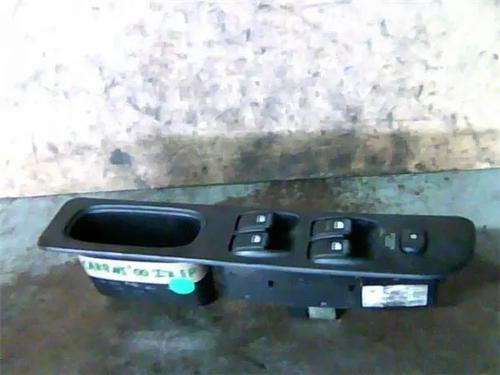 Used Switch KIA CARENS I (FC) [1998-2002]  11171632