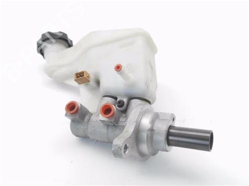 Used Brake master cylinder Brake master cylinder HYUNDAI i30 (GD) 1.4 (99 hp) 36050936 36050936