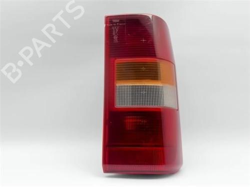 Høyre baklys FIAT SCUDO Platform/Chassis (220_) [1996-2006]  13577381