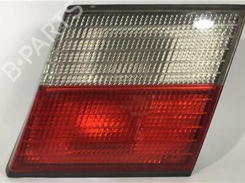 Used Right tailgate light NISSAN PRIMERA Hatchback (P11) [1996-2002]  13401661