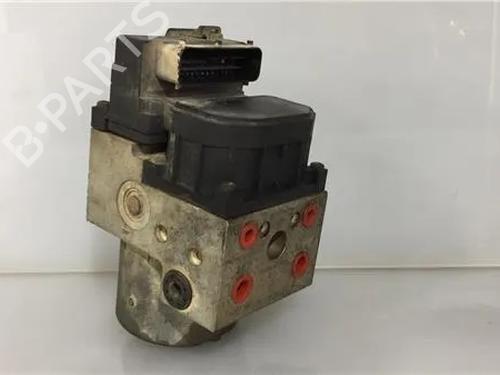 ABS Bremseaggregat RENAULT MEGANE I (BA0/1_) 1.4 16V (BA0D, BA1H, BA0W, BA10) (95 hp) 9696322