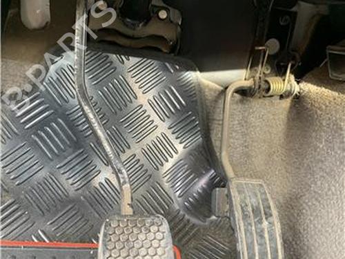 Used Break pedal SUZUKI VITARA (ET, TA, TD) [1988-2002]  32418855