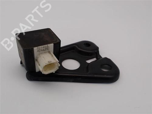 Elektronisk modul TOYOTA YARIS (_P1_) [1999-2005]  22958983