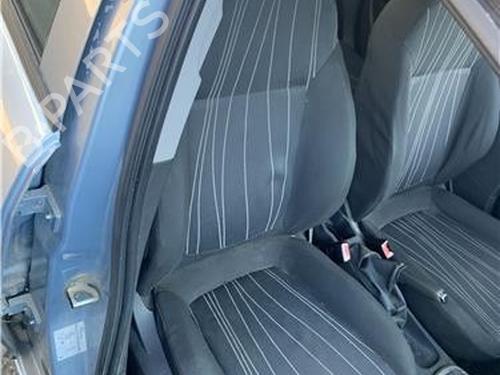 Stoel rechts voor OPEL CORSA D (S07) [2006-2015]  32418531