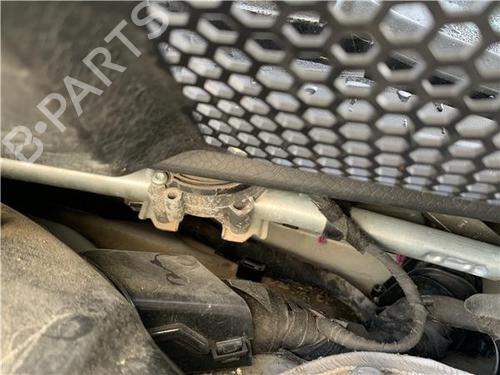 Used Front wiper motor Front wiper motor SEAT IBIZA V (KJ1, KJG) 1.0 TSI (110 hp) 33730276 33730276