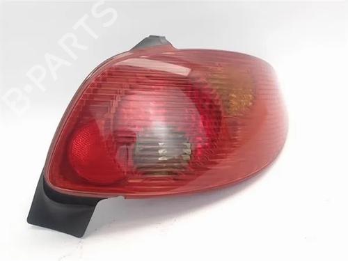 Used Right taillight PEUGEOT 206 Hatchback (2A/C) 2.0 S16 (136 hp) 15650828