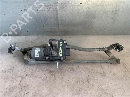 Used Front wiper motor AUDI A3 (8P1) [2003-2013]  29502861