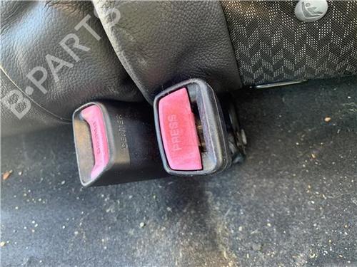 Used Seat buckle KIA CEE'D SW (ED) 2.0 (143 hp) 32417575