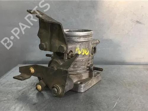 Used Throttle body BMW 3 (E30) [1982-1992]  13053520