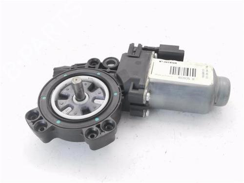 Left front window motor NISSAN QASHQAI I (J10, NJ10) 1.5 dCi | BP30183045E21