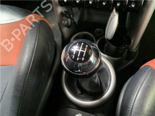 Used Shift knob Shift knob MINI MINI Convertible (R52) Cooper (116 hp) 24416004 24416004