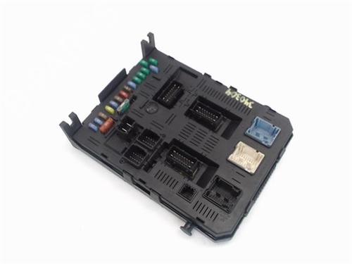 Electronic module CITROËN C4 I (LC_) 1.4 16V | BP15265806M83 