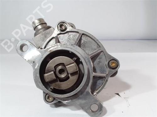 Used Vacuum pump OPEL MOVANO A Bus (X70) 2.5 DTI (JD) (115 hp) 12120957
