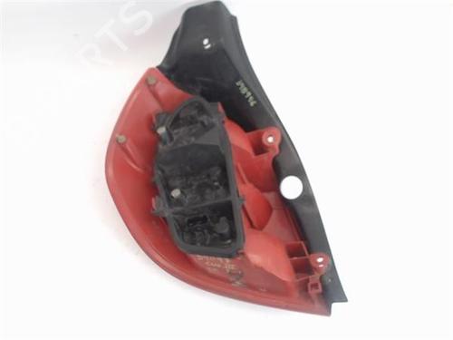 Right taillight RENAULT CLIO III (BR0/1, CR0/1) 1.2 16V (BR02, BR0J, BR11, CR02, CR0J, CR11) | BP16827053C35 