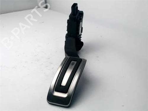 Pédale AUDI A3 Sportback (8VA, 8VF) RS3 quattro (400 hp) 12241699