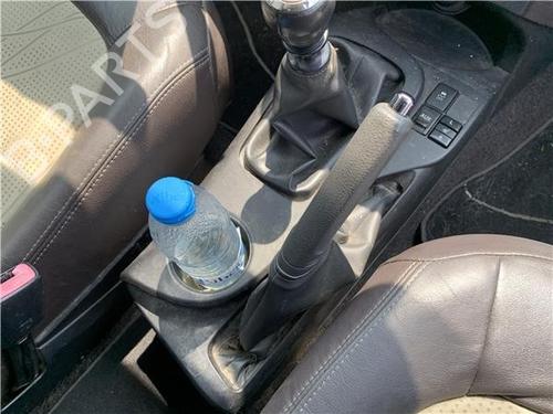 hand-brake-toyota-iq-_j1_-2008-2009-2010-2011-2012-2013-2014-2015-29135422 main image