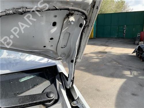 hingedoor-check-strap-seat-ibiza-v-kj1-kjg-2017-33729569 main image