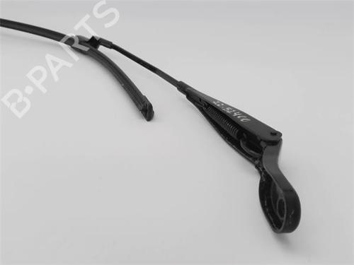 Front windshield wiper arm PEUGEOT 2008 I (CU_) 1.2 VTi | BP23392274C143 