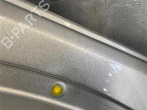 Right front fenders LAND ROVER DISCOVERY III (L319) 2.7 TD 4x4 | BP25977322C42 