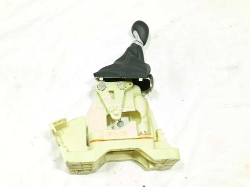 Used Gear lever Gear lever 30793764 30793764