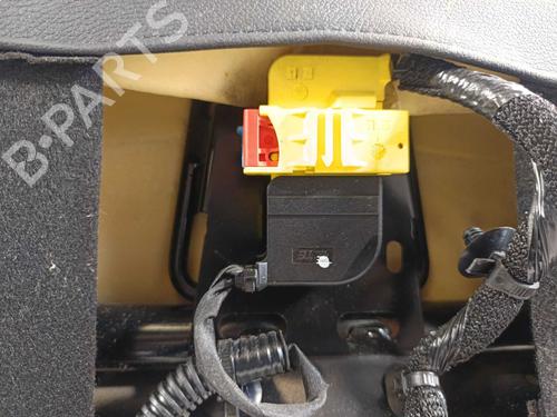 Left front seat RENAULT EXPRESS Box Body/MPV | BP37465099C15 - Image 14