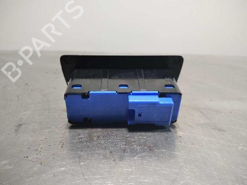 Switch BMW X1 (F48) sDrive 18 d | BP14348059I30 