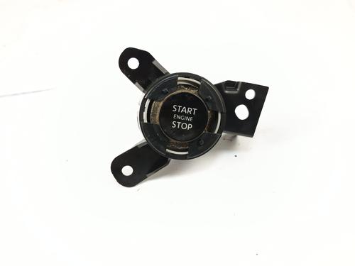 Used Switch NISSAN JUKE (F16_) 1.0 (114 hp) 30770349