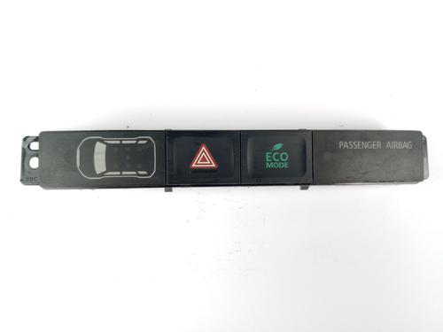 Used Switch MITSUBISHI OUTLANDER III (GG_W, GF_W, ZJ, ZL, ZK) 2.0 Hybrid 4WD (GG2W) (121 hp) 17687235