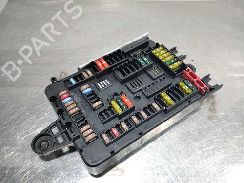 fuse-box-bmw-1-f20-9337881-2011-2012-2013-2014-2015-2016-2017-2018-2019-9978763 main image